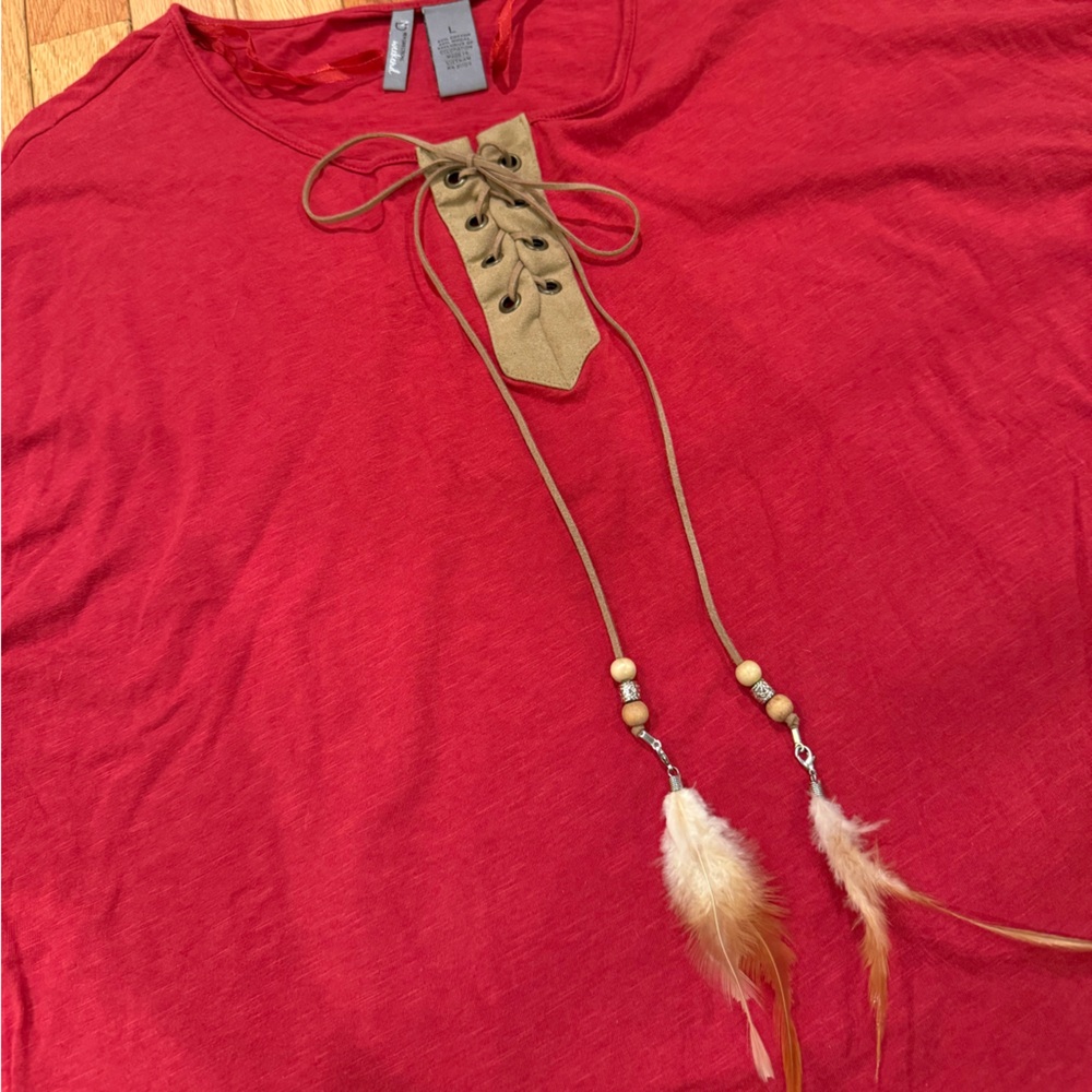 New Directions Red Lace-Up Top Fringe Sleeves Feather Detail moto bohemian